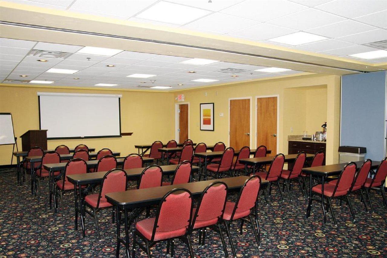 Hampton Inn & Suites Louisville East Exteriér fotografie