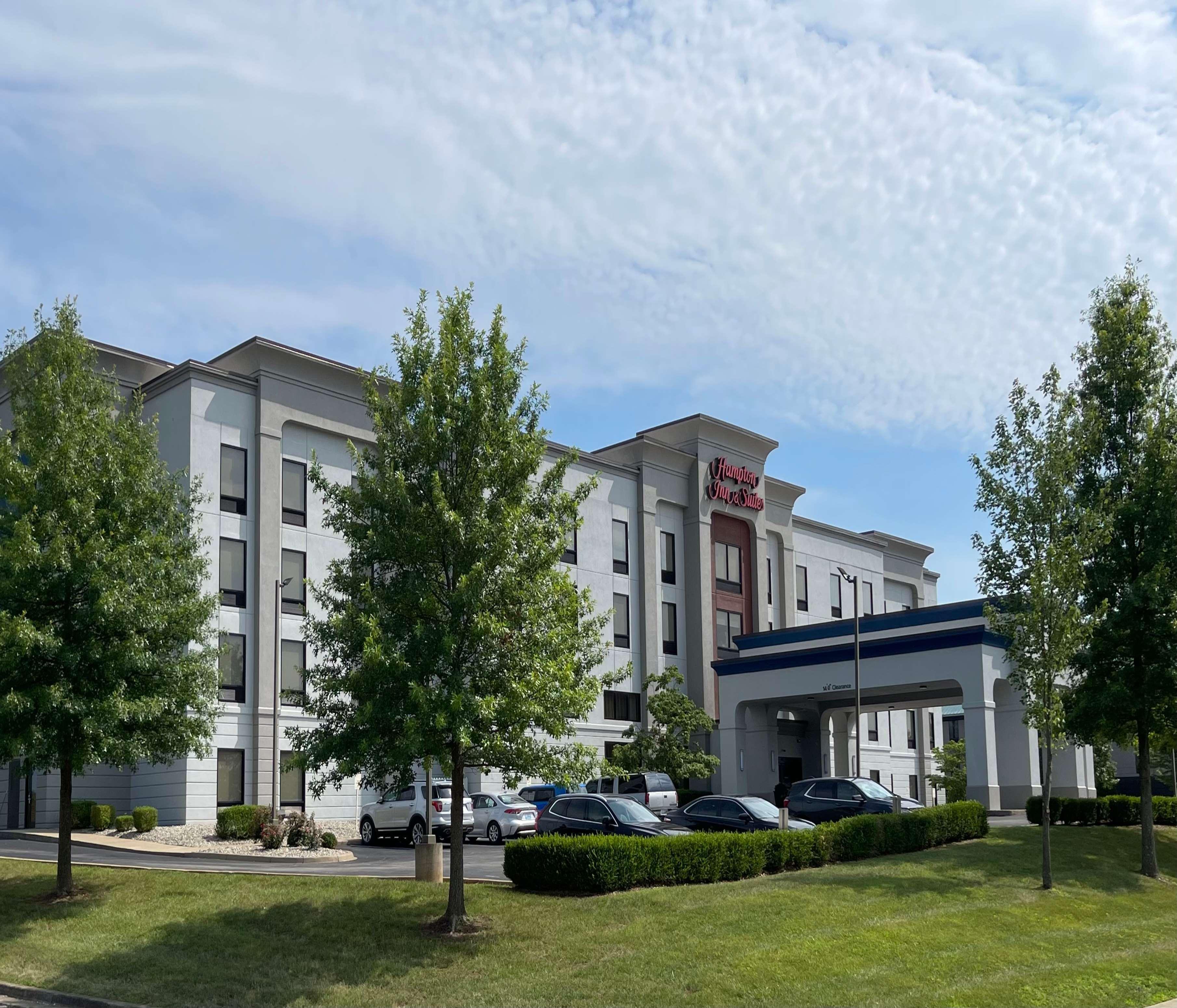 Hampton Inn & Suites Louisville East Exteriér fotografie