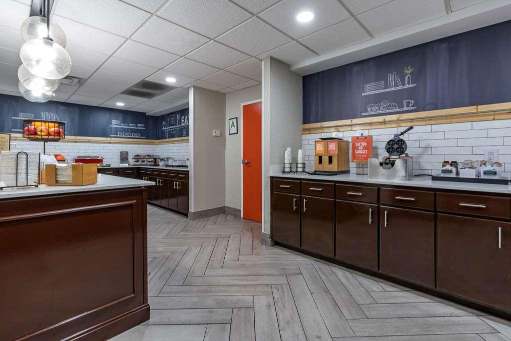 Hampton Inn & Suites Louisville East Exteriér fotografie