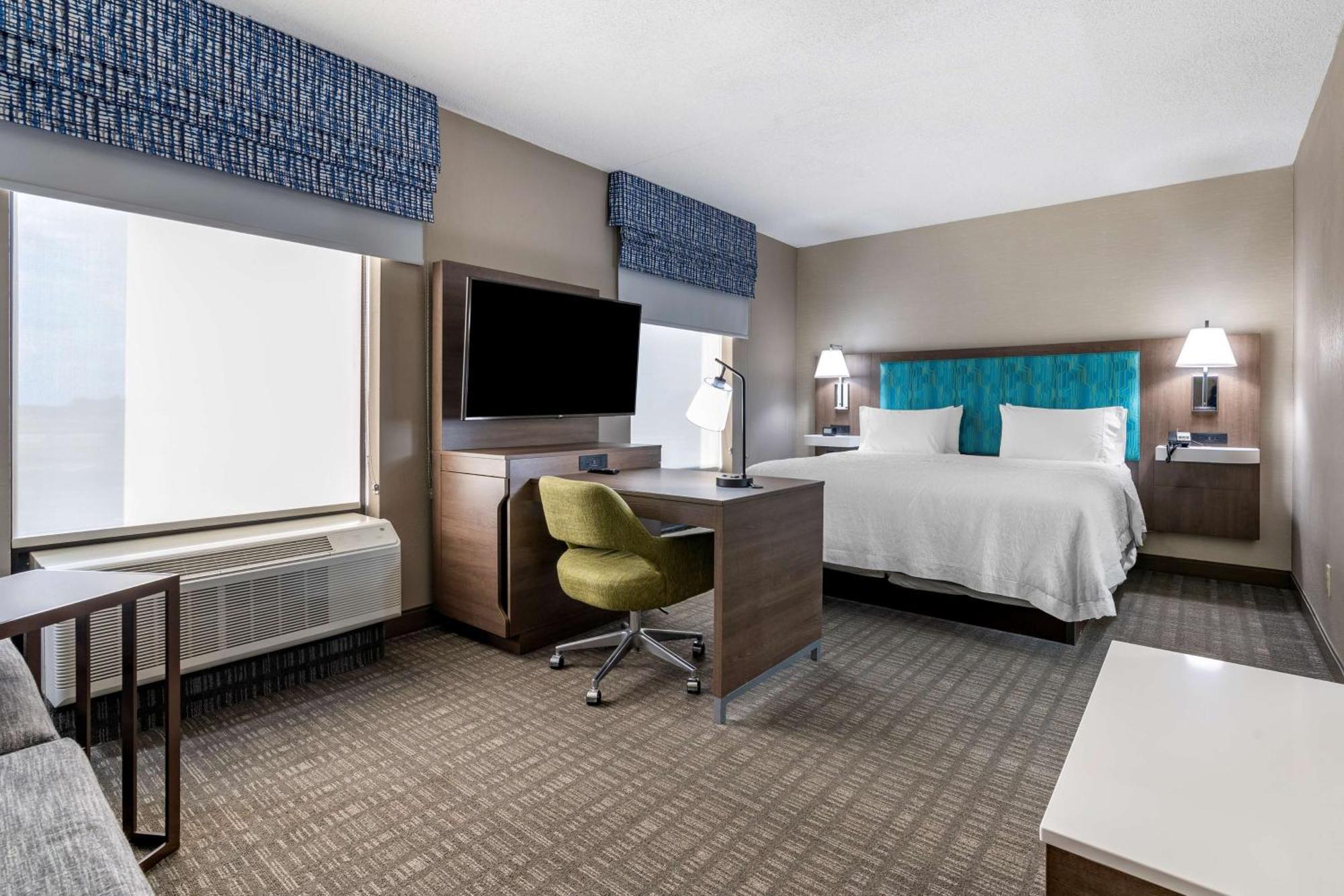 Hampton Inn & Suites Louisville East Exteriér fotografie