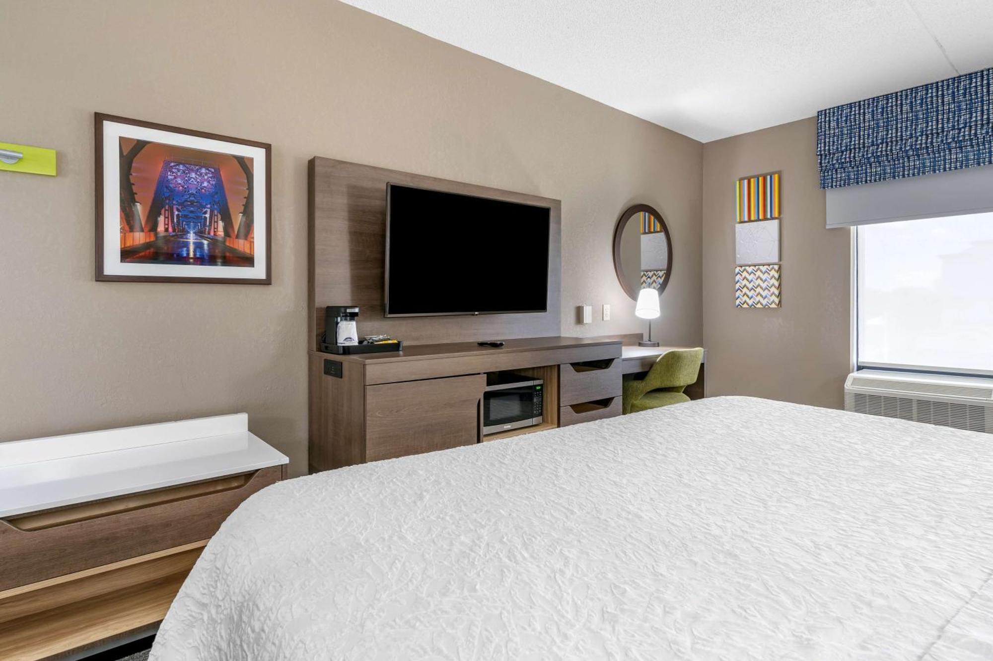 Hampton Inn & Suites Louisville East Exteriér fotografie